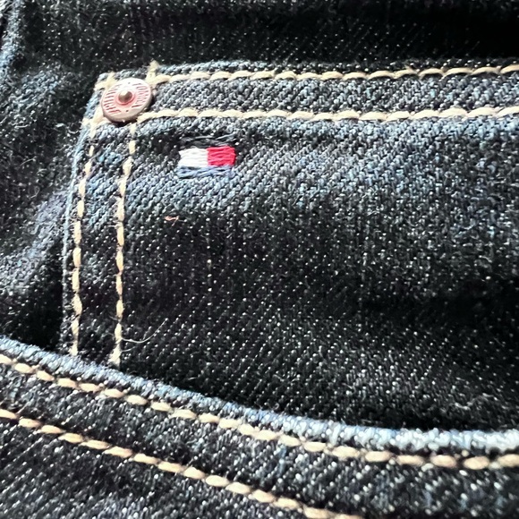 Tommy Hilfiger Dark Wash Jeans with Red Accents - Picture 4 of 4